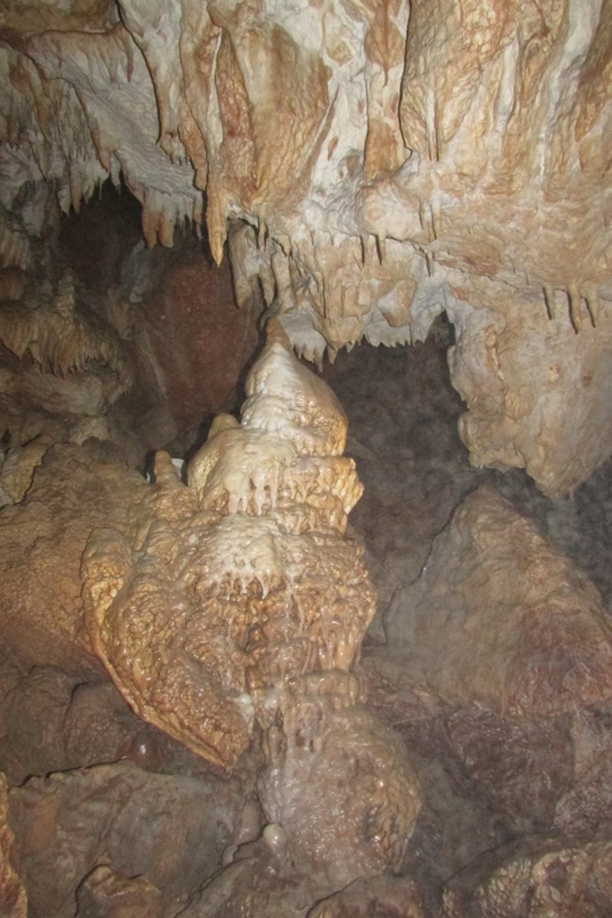 Cioclovina cu apa. Foto: Lidia Dragomir