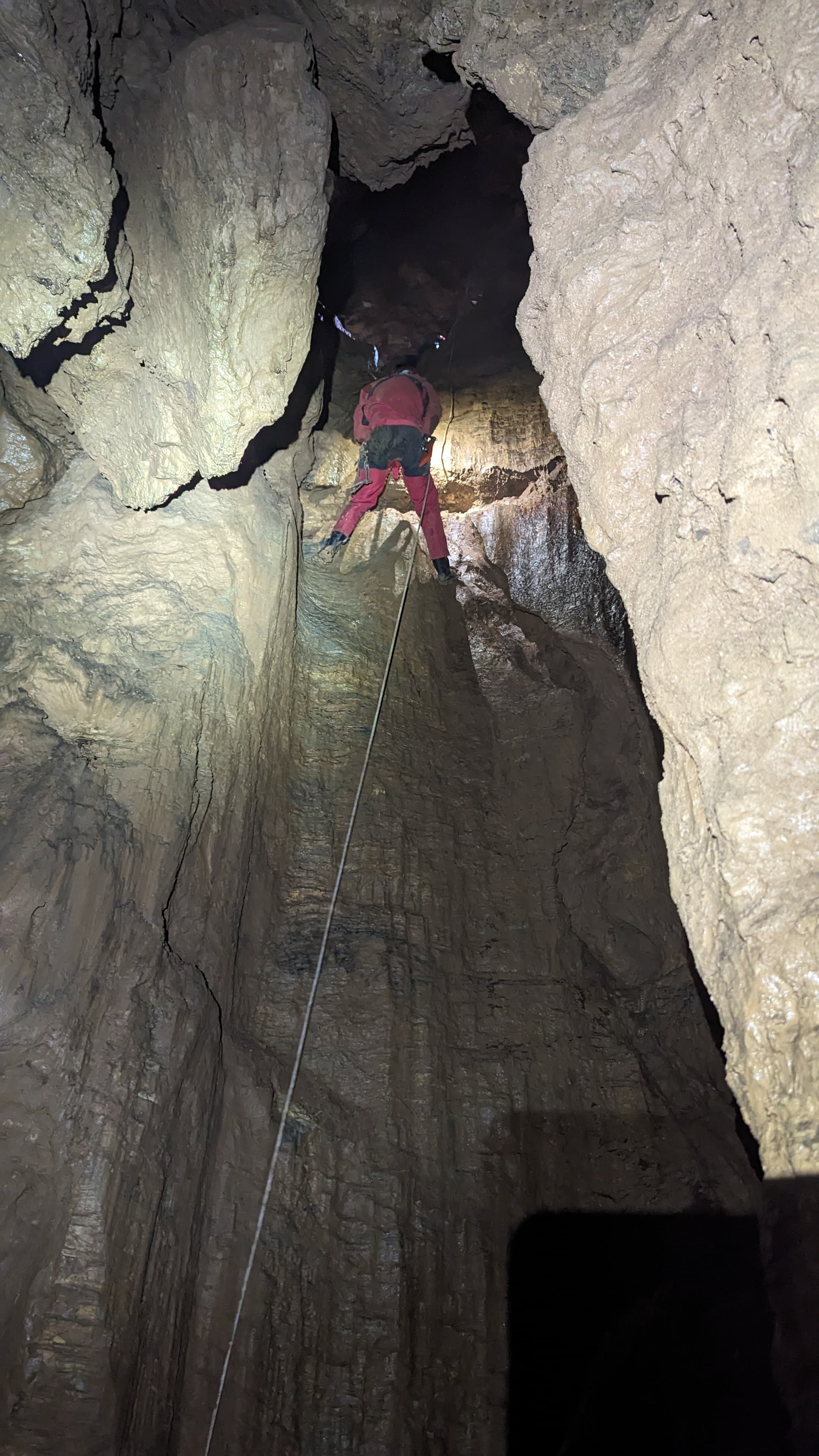 Peștera Românești - Image 9