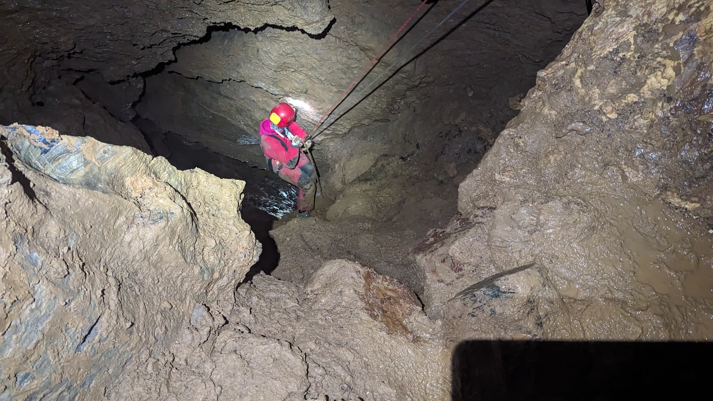 Peștera Românești - Image 10